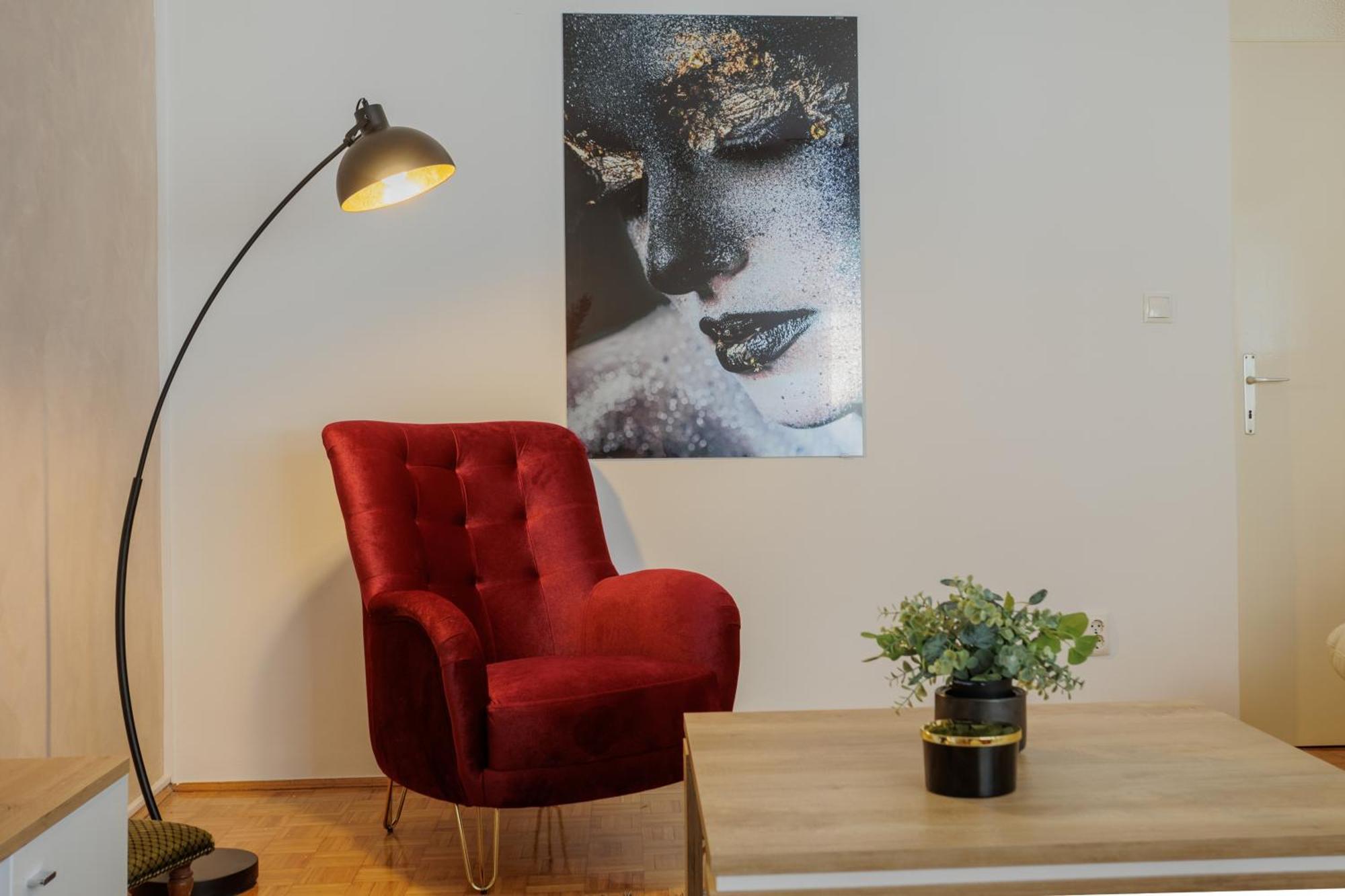 Center Apartment Silvana สปลิท ภายนอก รูปภาพ